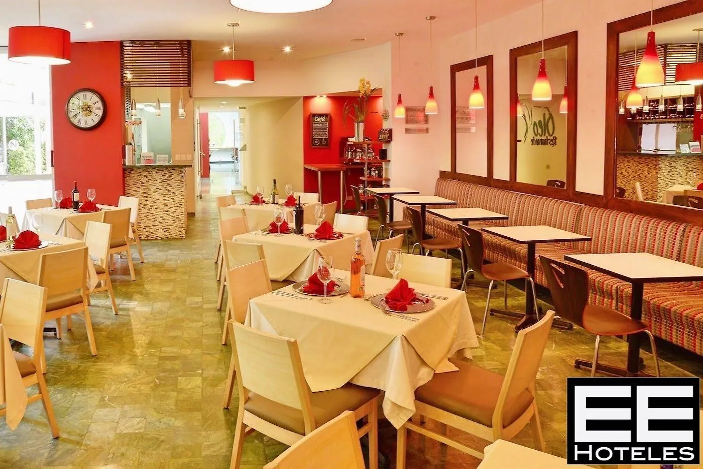 Novelty Suites Hotel Medellín 4*,