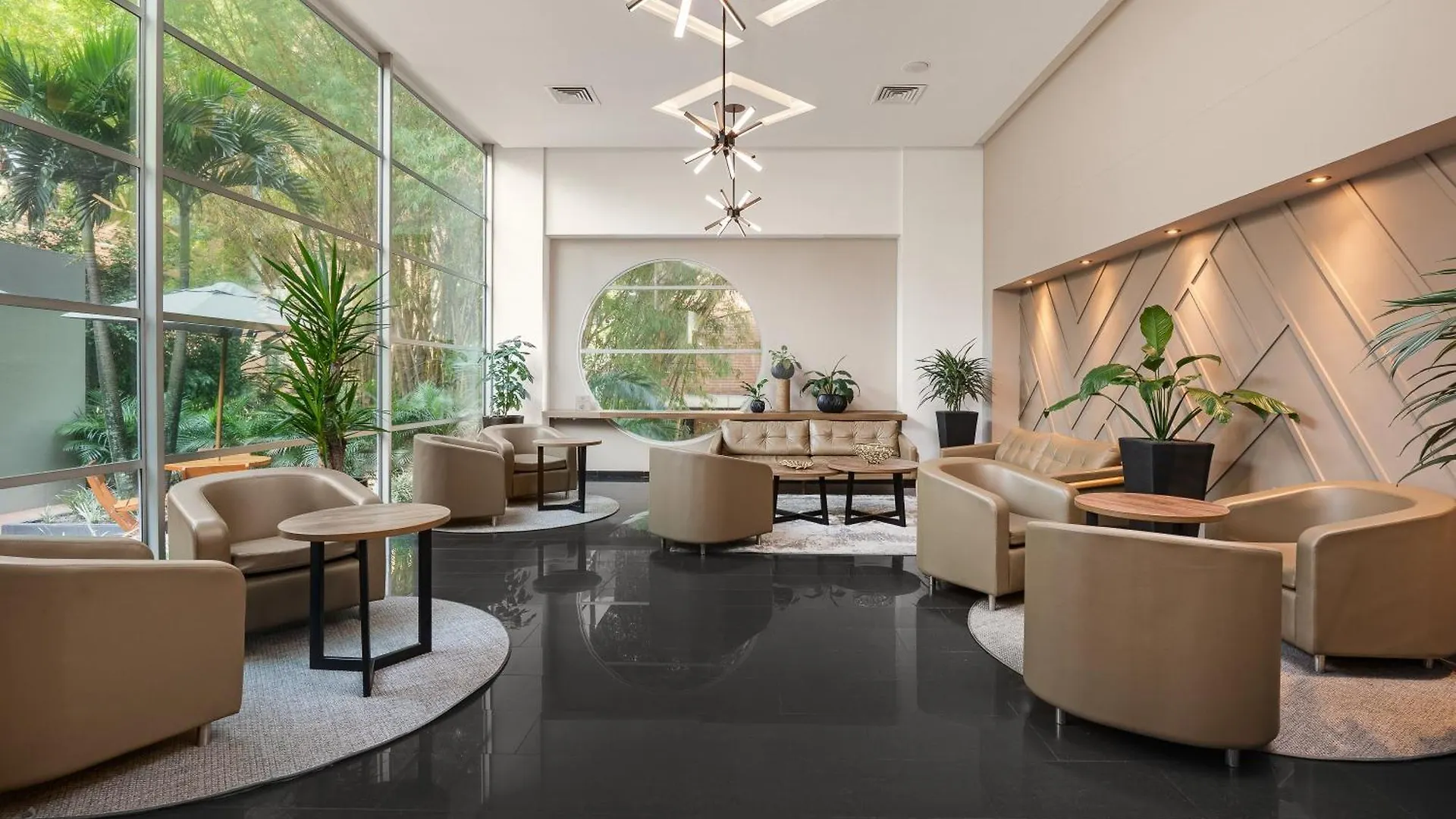 ****  Novelty Suites Hotel Medellín Colombia