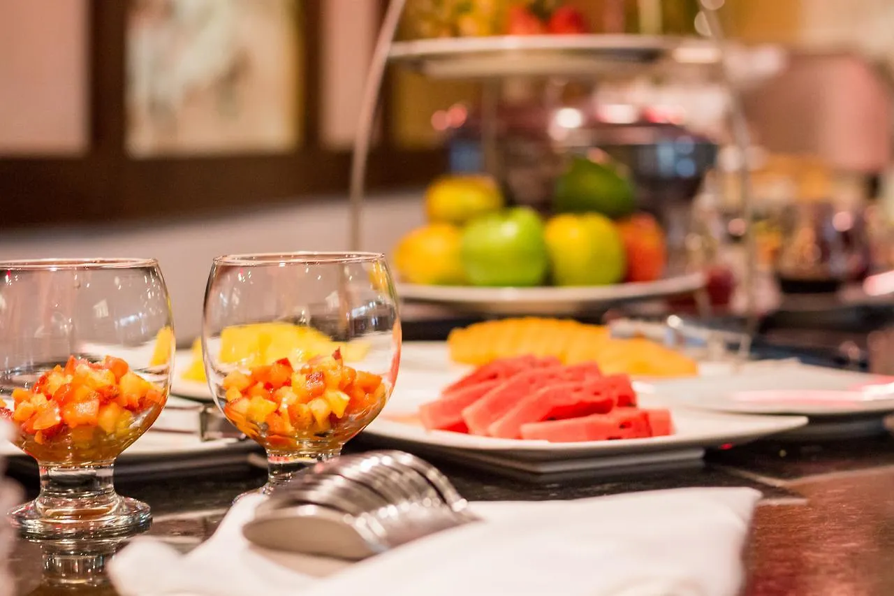 Novelty Suites Hotel Medellin