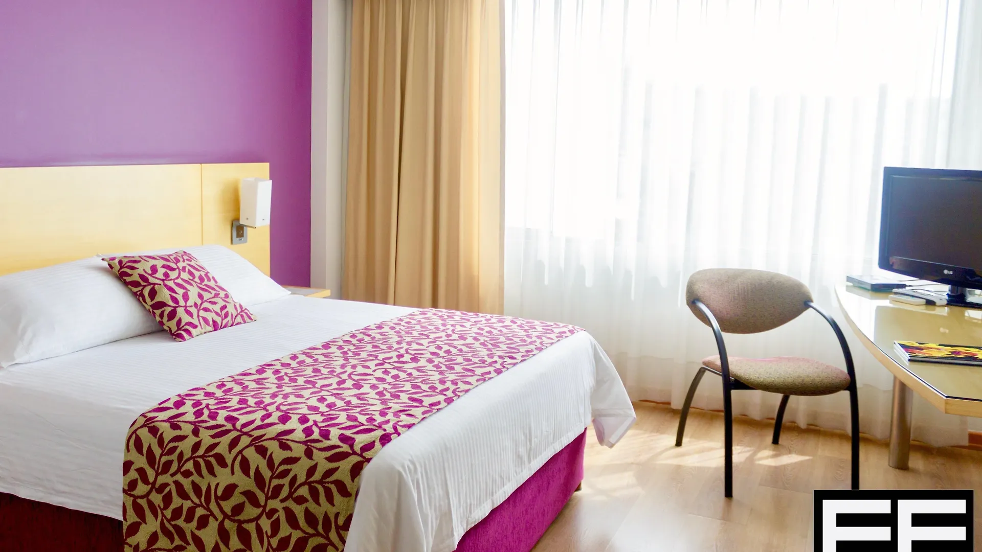 Novelty Suites Hotel Medellin