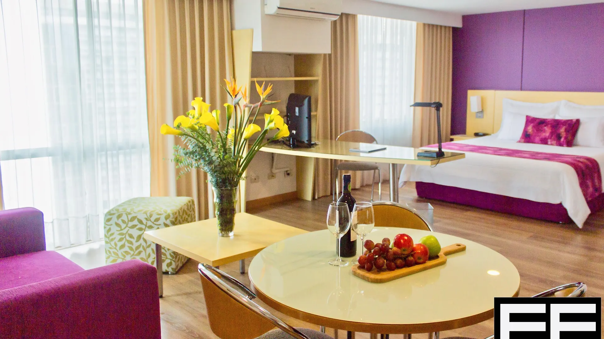 Novelty Suites Hotel Μεντεγίν