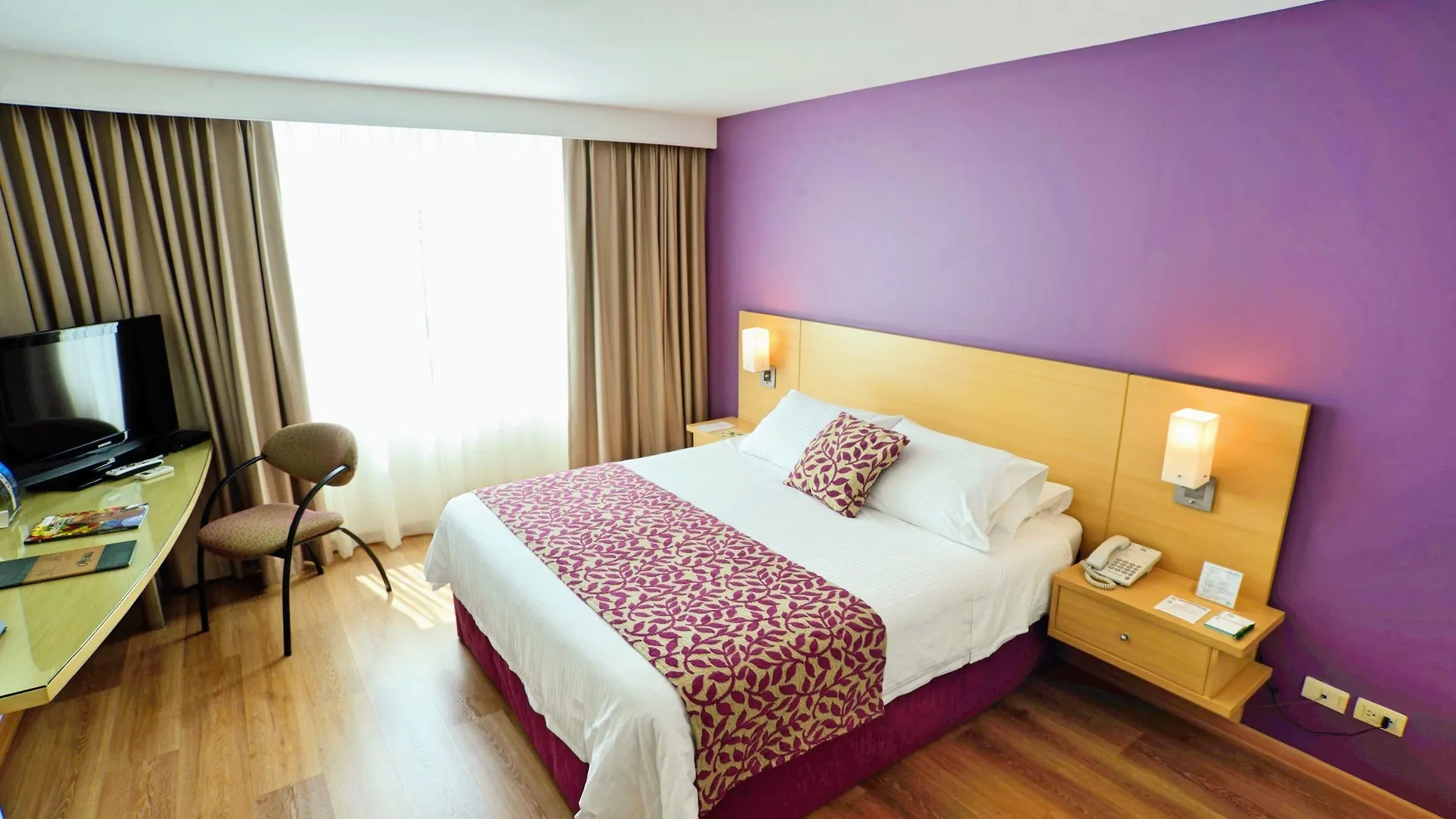 Novelty Suites Hotel Medellín 4*,  Colombie