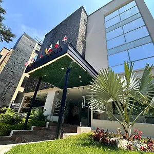 Greenview By St Hotel