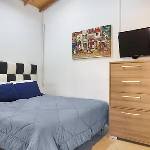 Apartment Poblado Brownstone