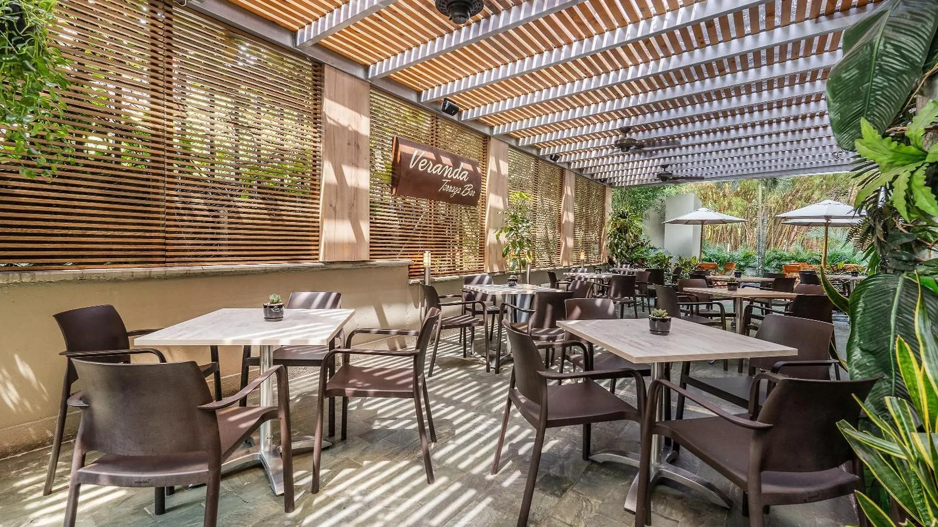 酒店 诺沃特套房酒店 麦德林